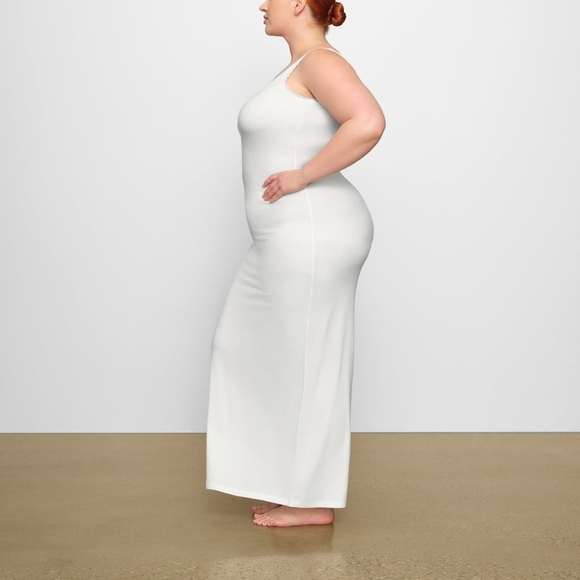 1. NWT SKIMS SOFT LOUNGE LACE SCOOP NECK DRESS IN MARBLE - Picture 4 of 9